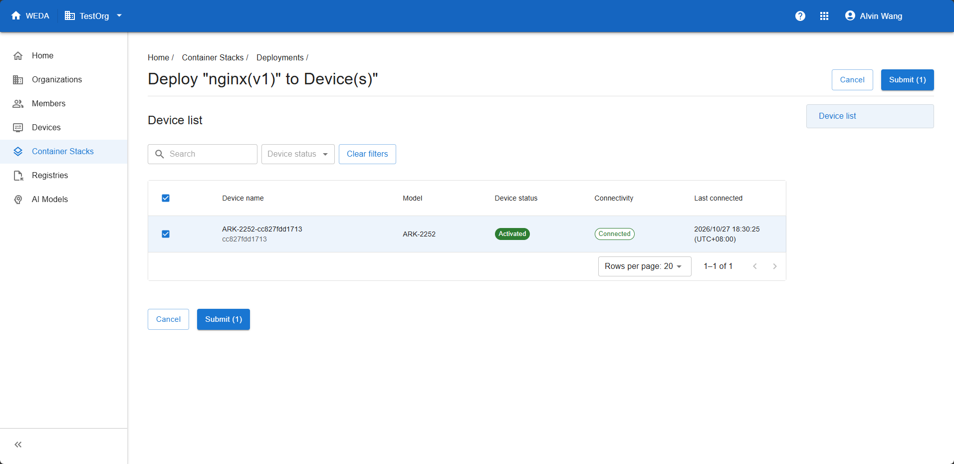 Deploy nginx v1 to devices with ARK-2252-cc827fdd1713 selected, Activated and Connected.